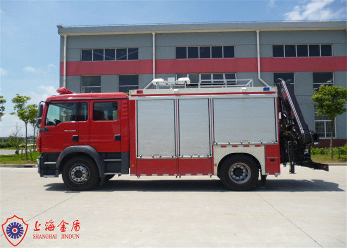 GVW 13066kg Emergency Rescue Vehicle with Lifting Lighting Tower for Firefighting